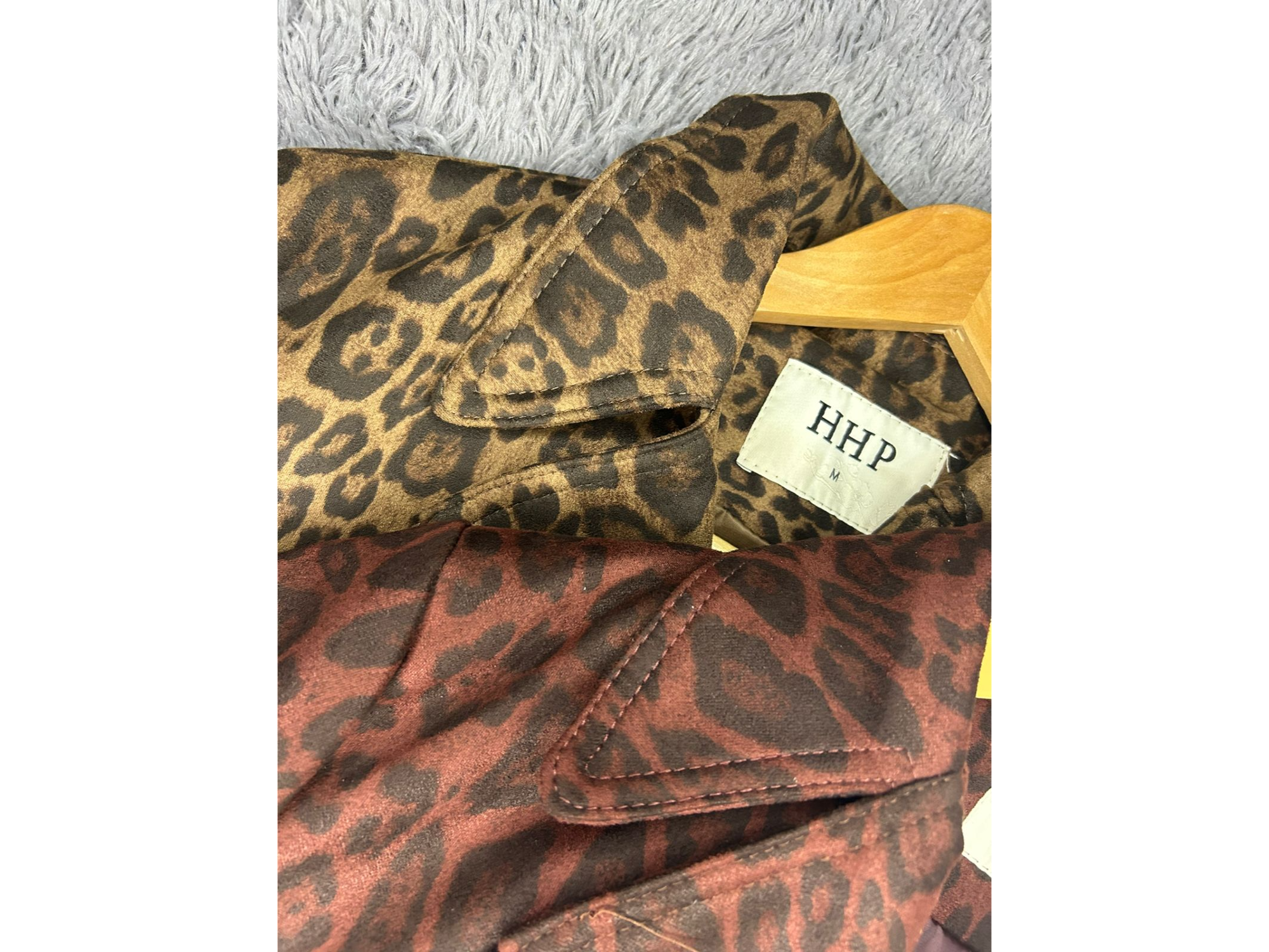 CAMPERA ANIMAL PRINT GAMUZADA