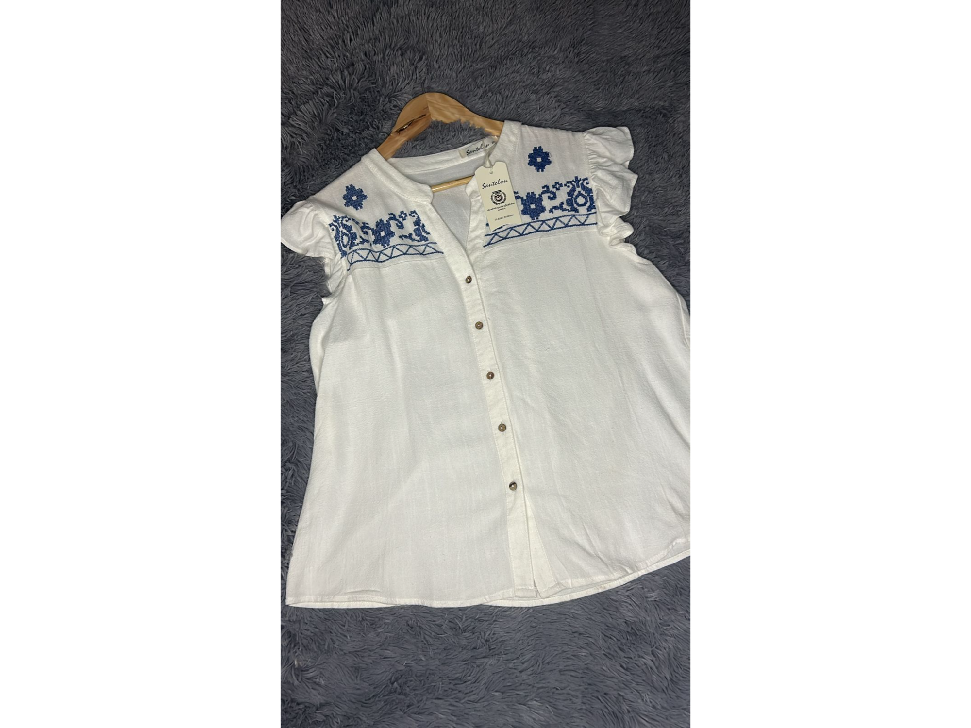 BLUSA LINO BORDADA MARCA SANTELON