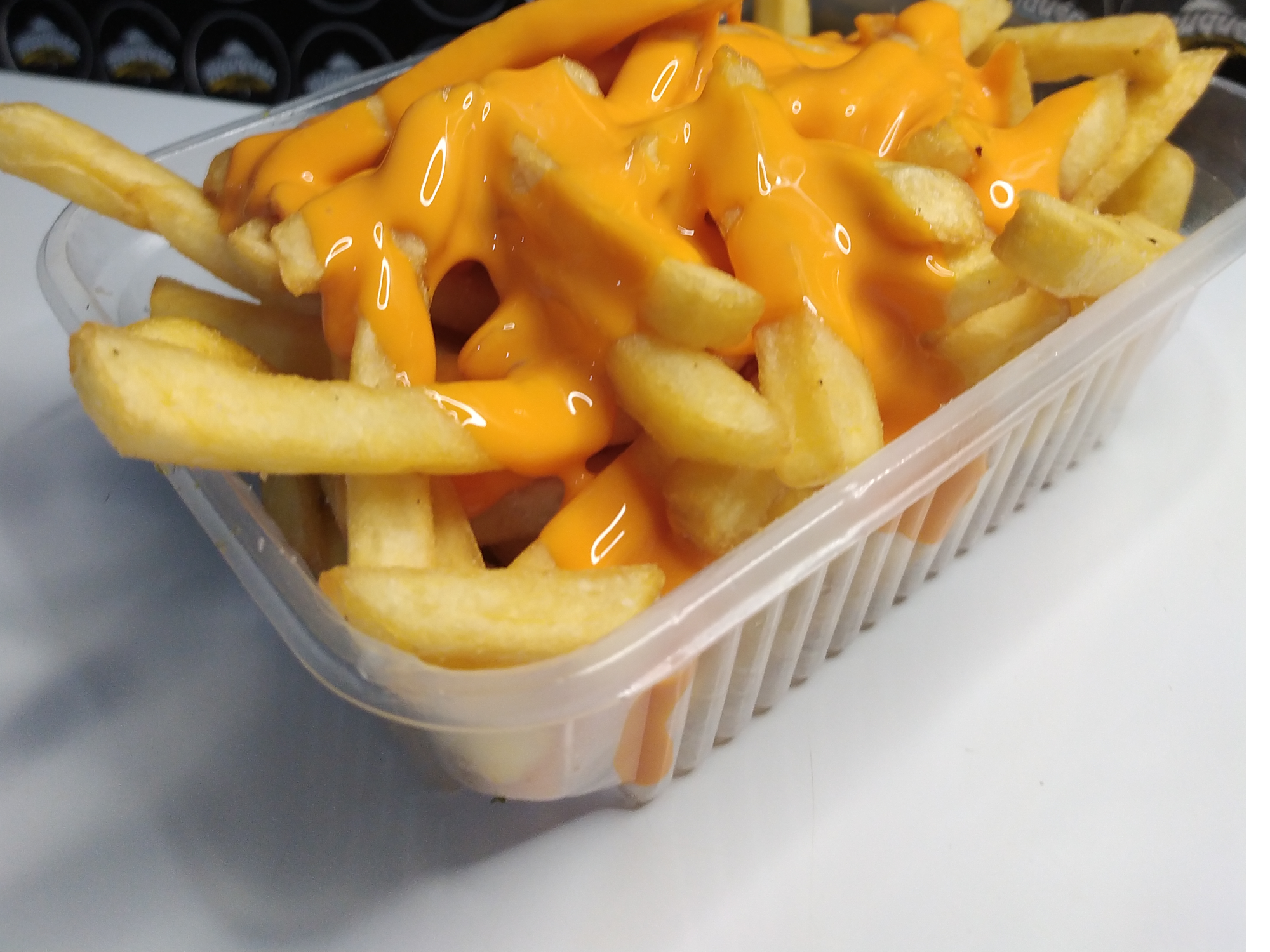Papas Grandes con Cheddar