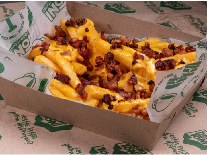 Papas con cheddar y Bacon