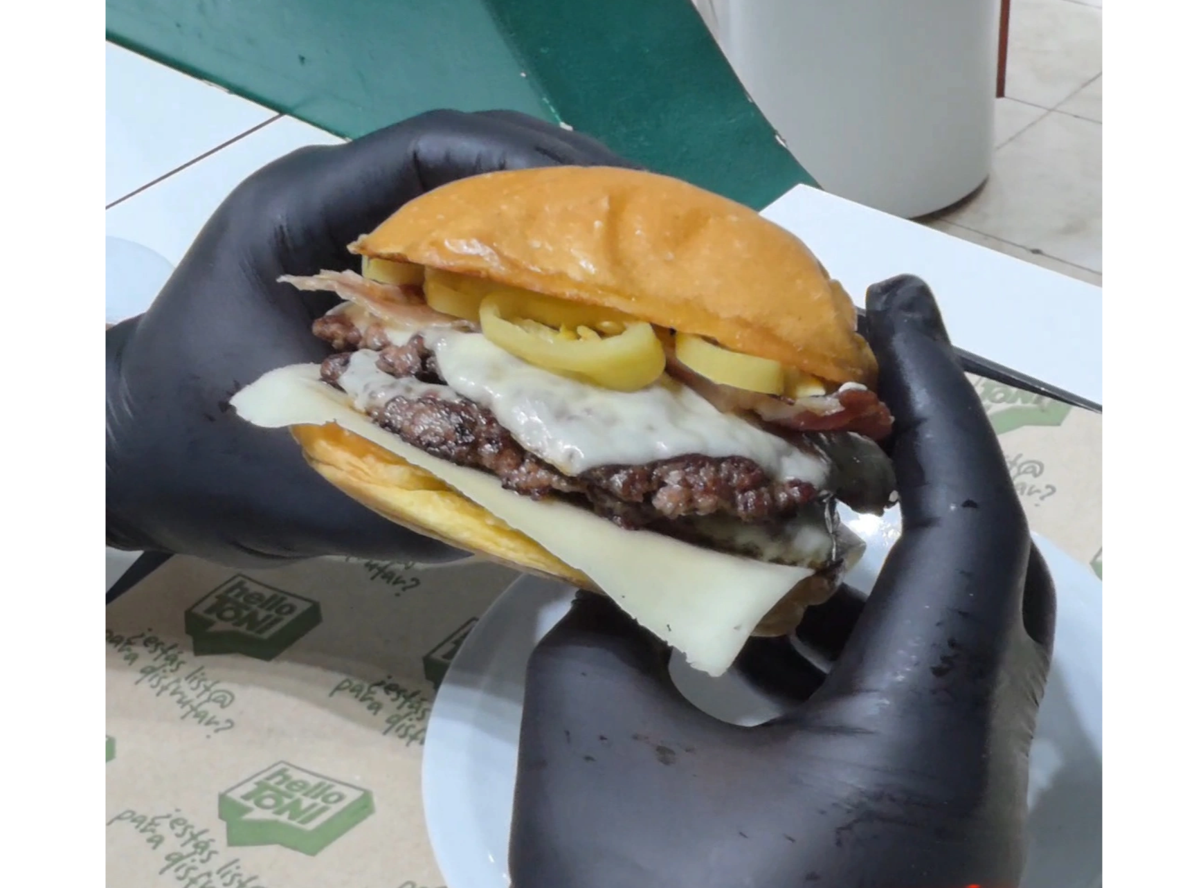 "NUEVA"  Amarillita 💛🍔