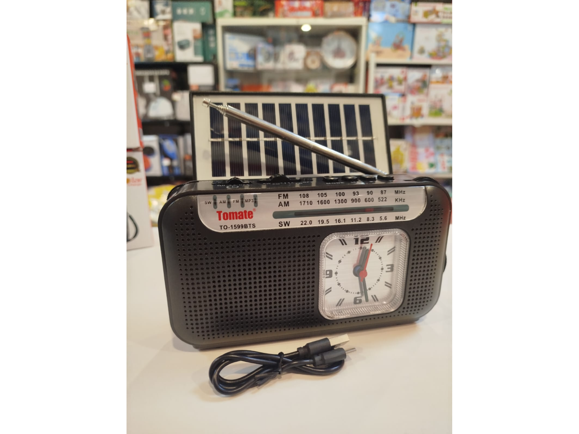 Radio parlante carga solar
