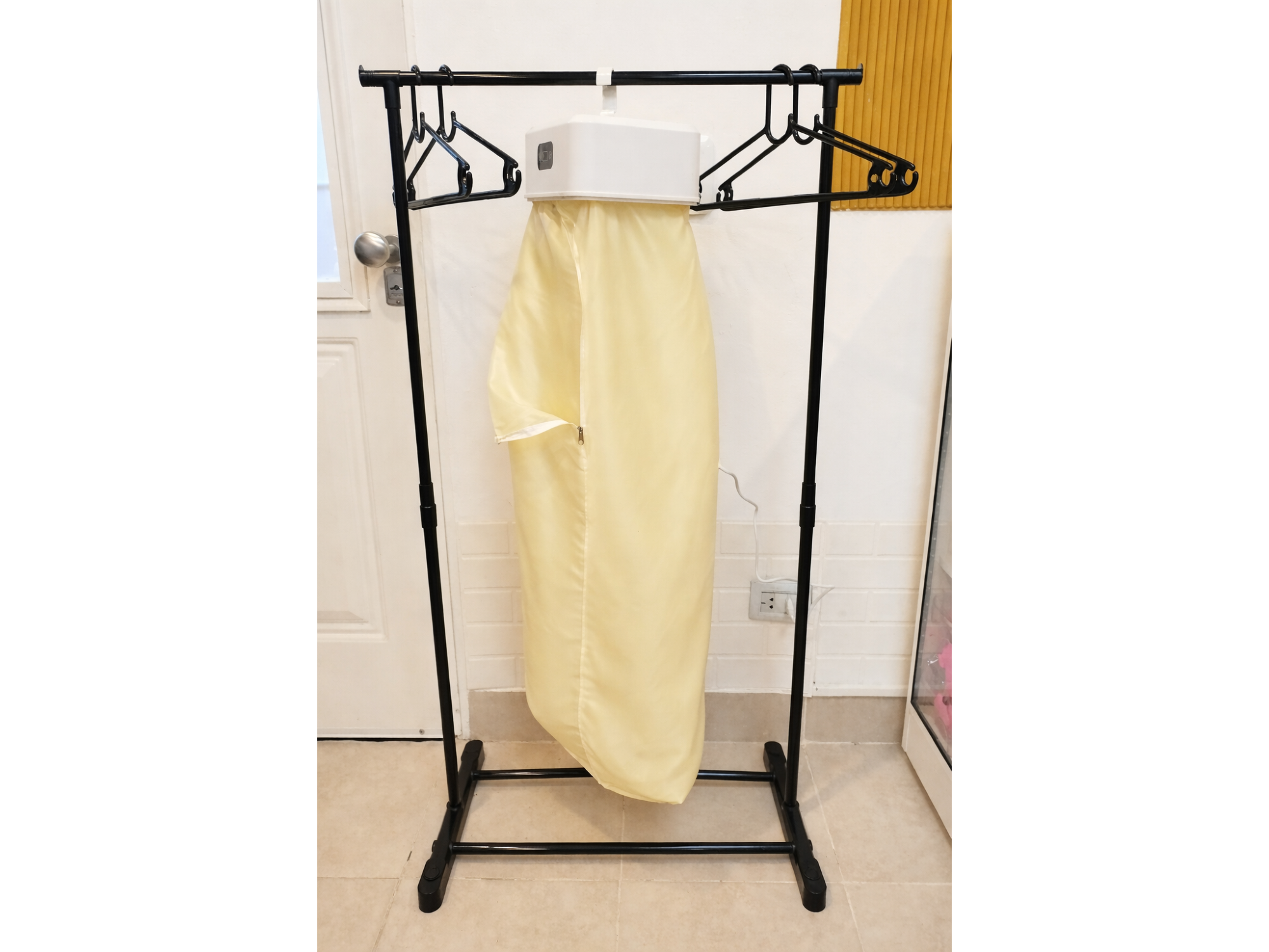 Mini Secador De Ropa C/perchero Y Perchas Bajo Consumo