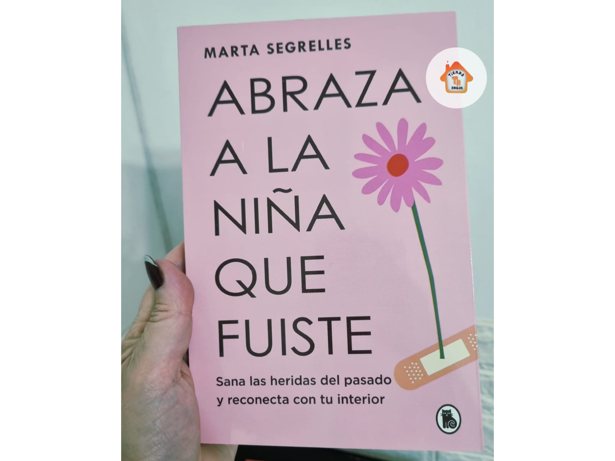 Abraza a la niña que fuiste