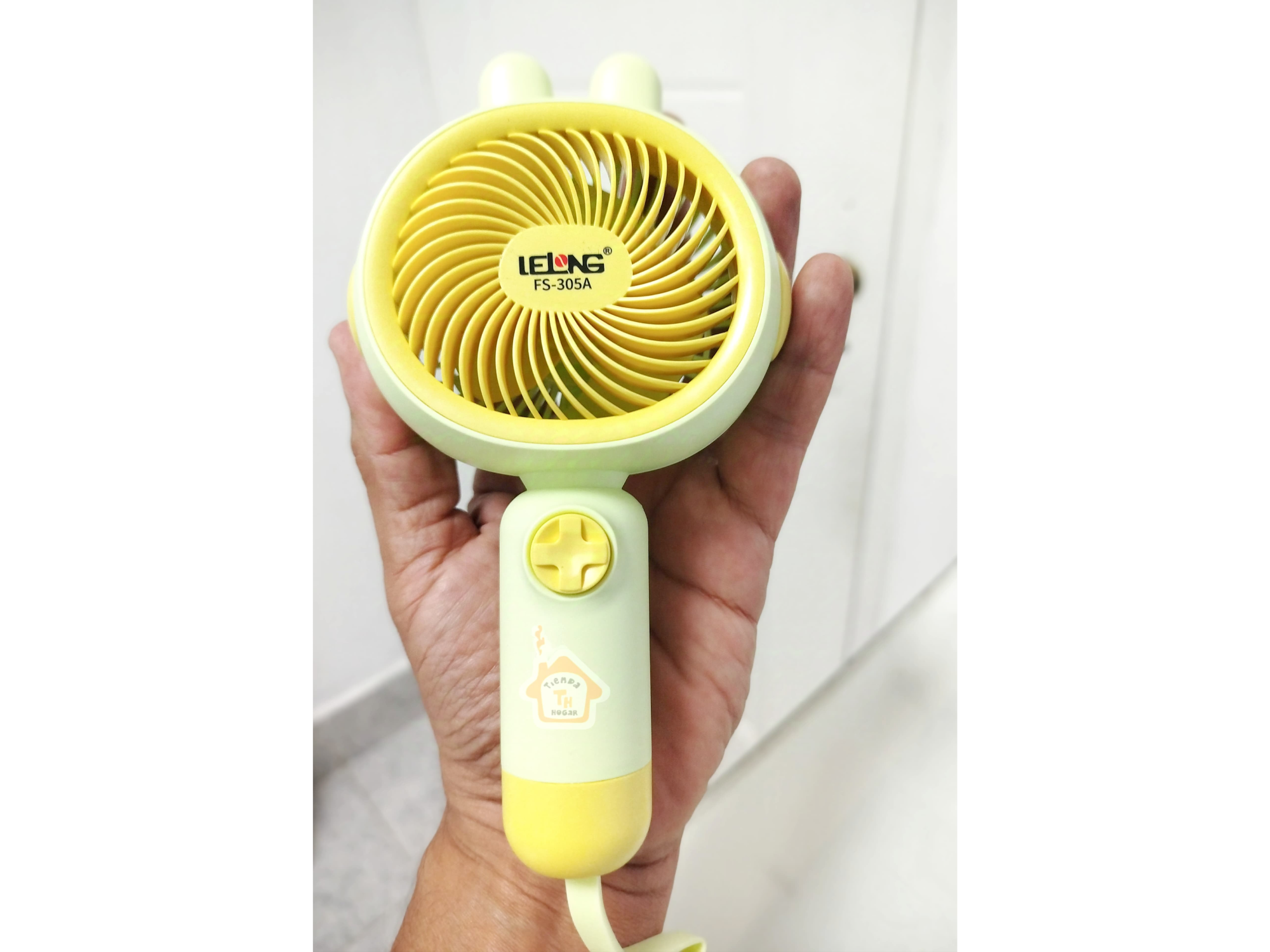 Mini ventilador recargable