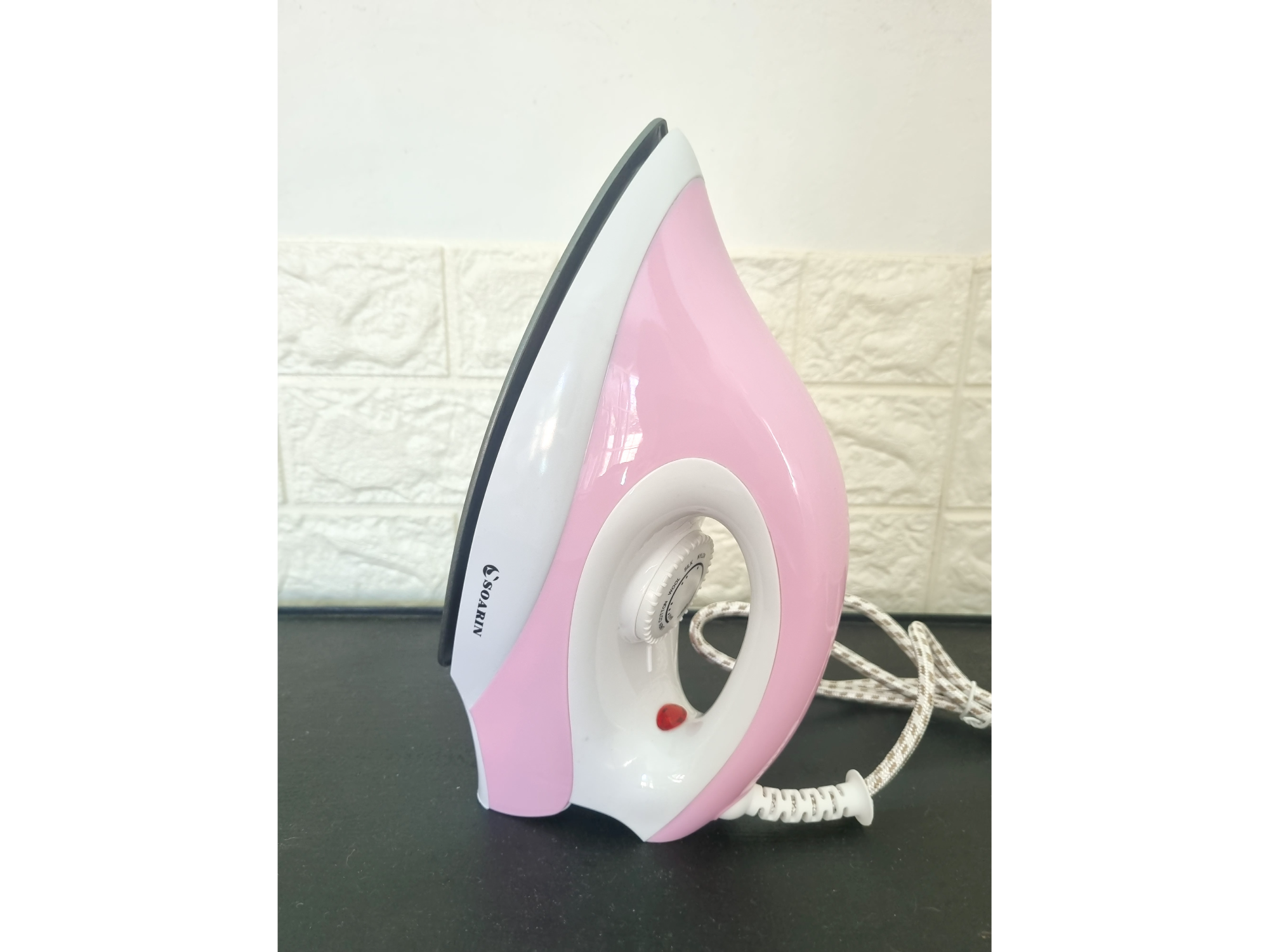 Plancha para ropa sin vapor