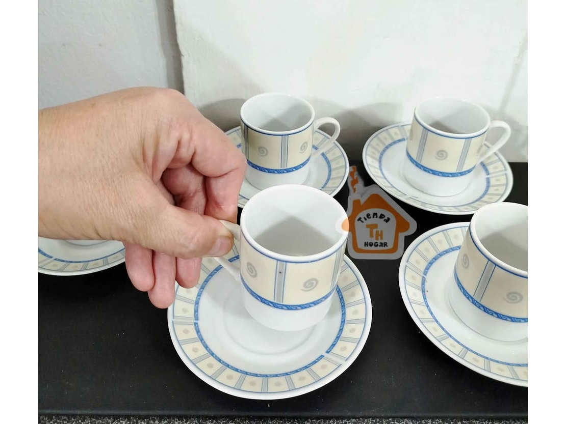 Set x 6 de mini pocillos de cerámica. Nuevos $8.000  · Disp