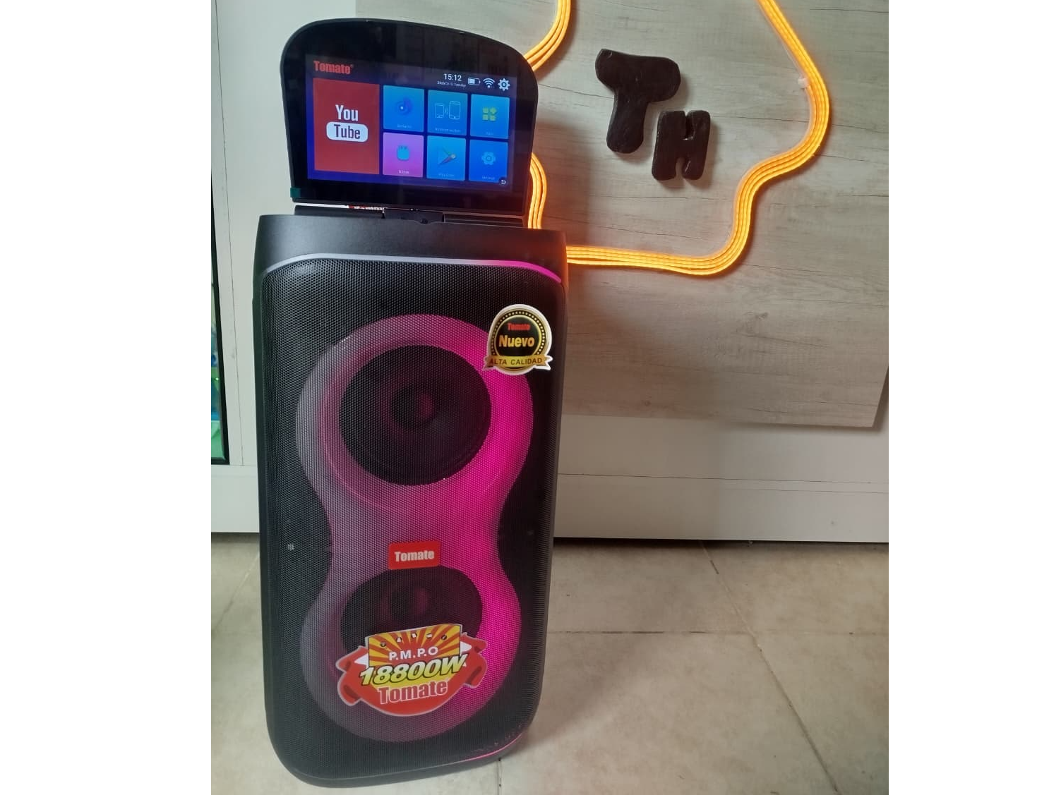 Parlante Torre 2 X 6.5 Pantalla Táctil Luces Led Portátil