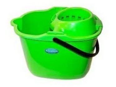 BALDE 16 LT CON ESCURRIDOR Y RUEDAS