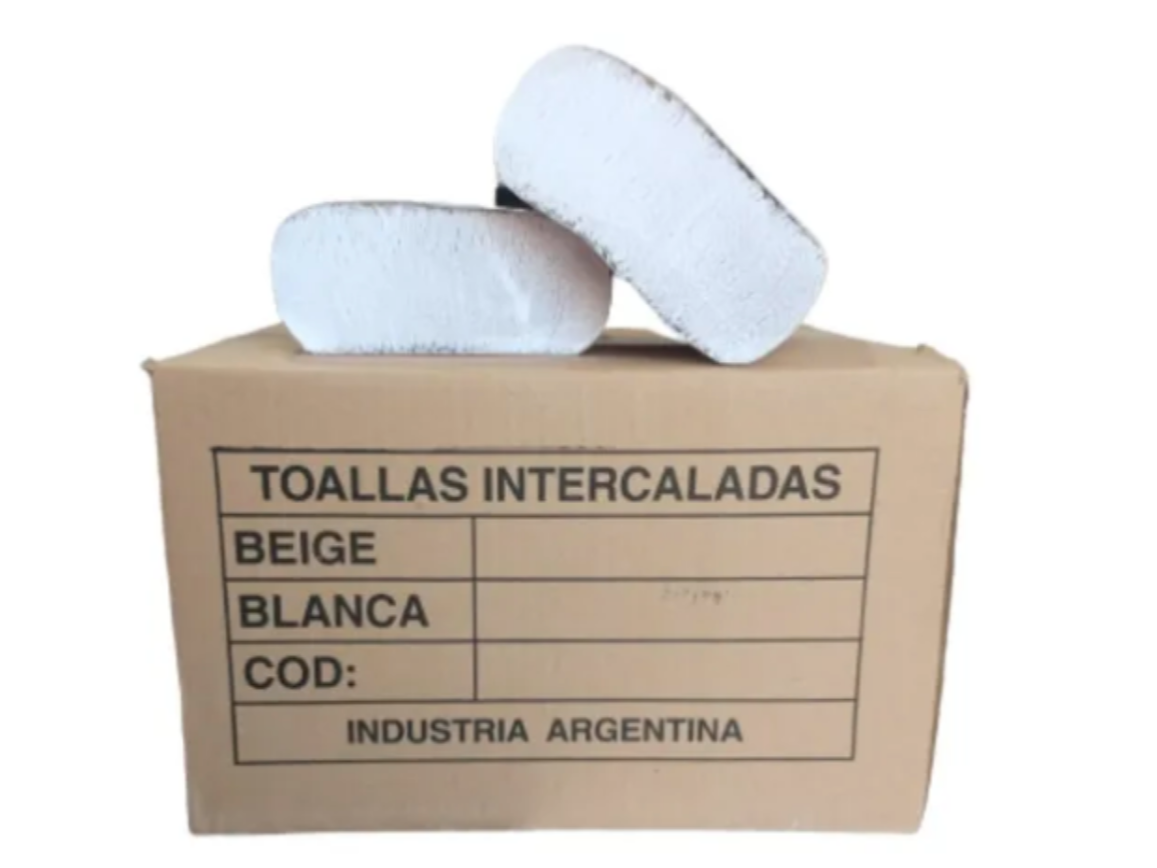 TOALLA INTERCALADA BLANCA 4P 20 X 24 (CAJA X 2500 UNIDADES)