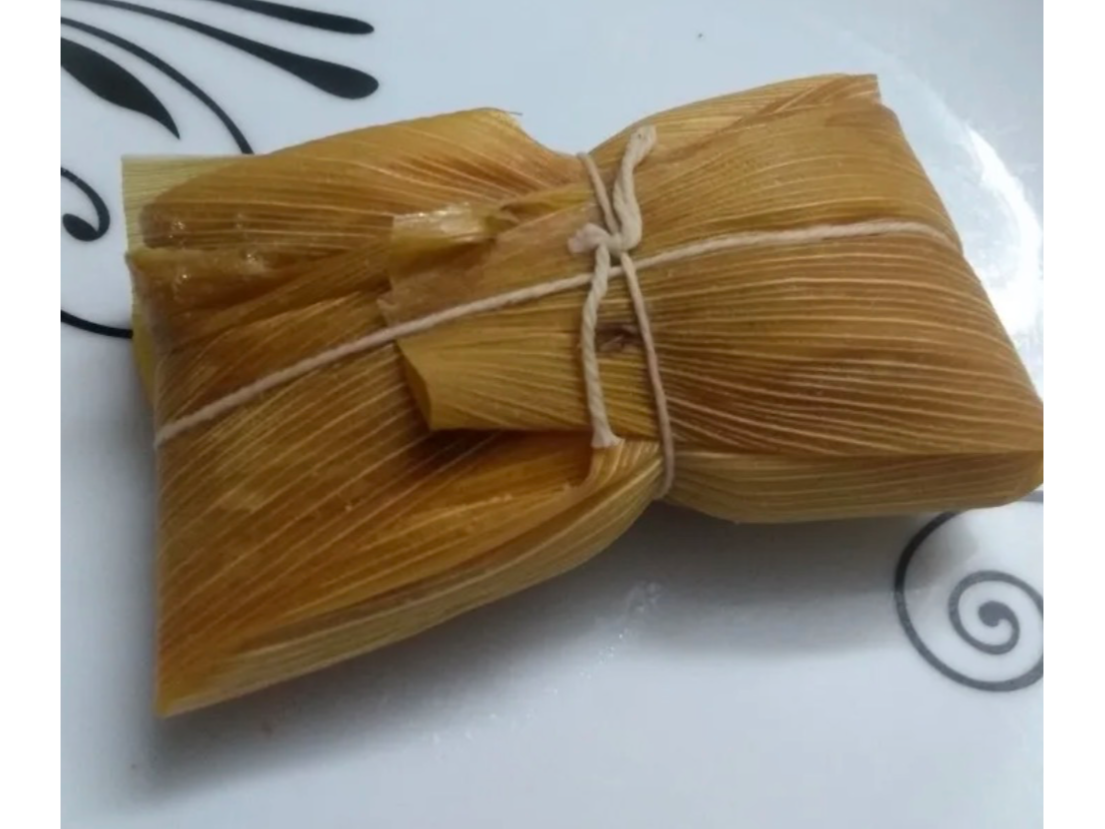 Tamales en chala con carne de vaca x 1uni.