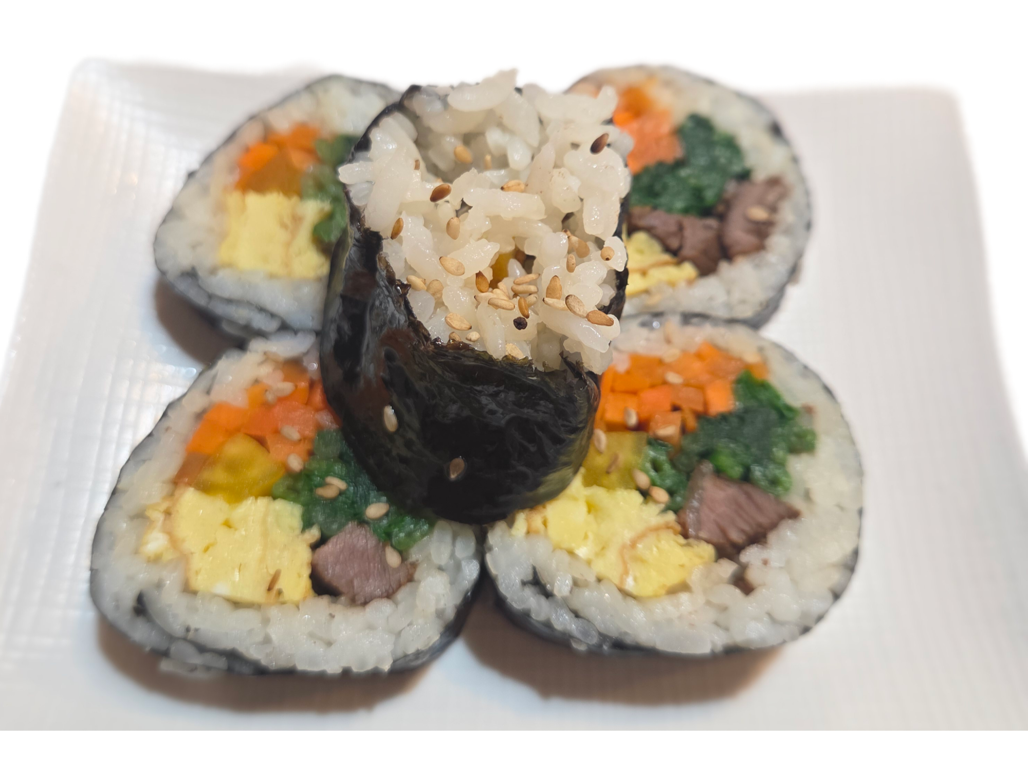 4. Kimbap / 김밥 x 5 piezas