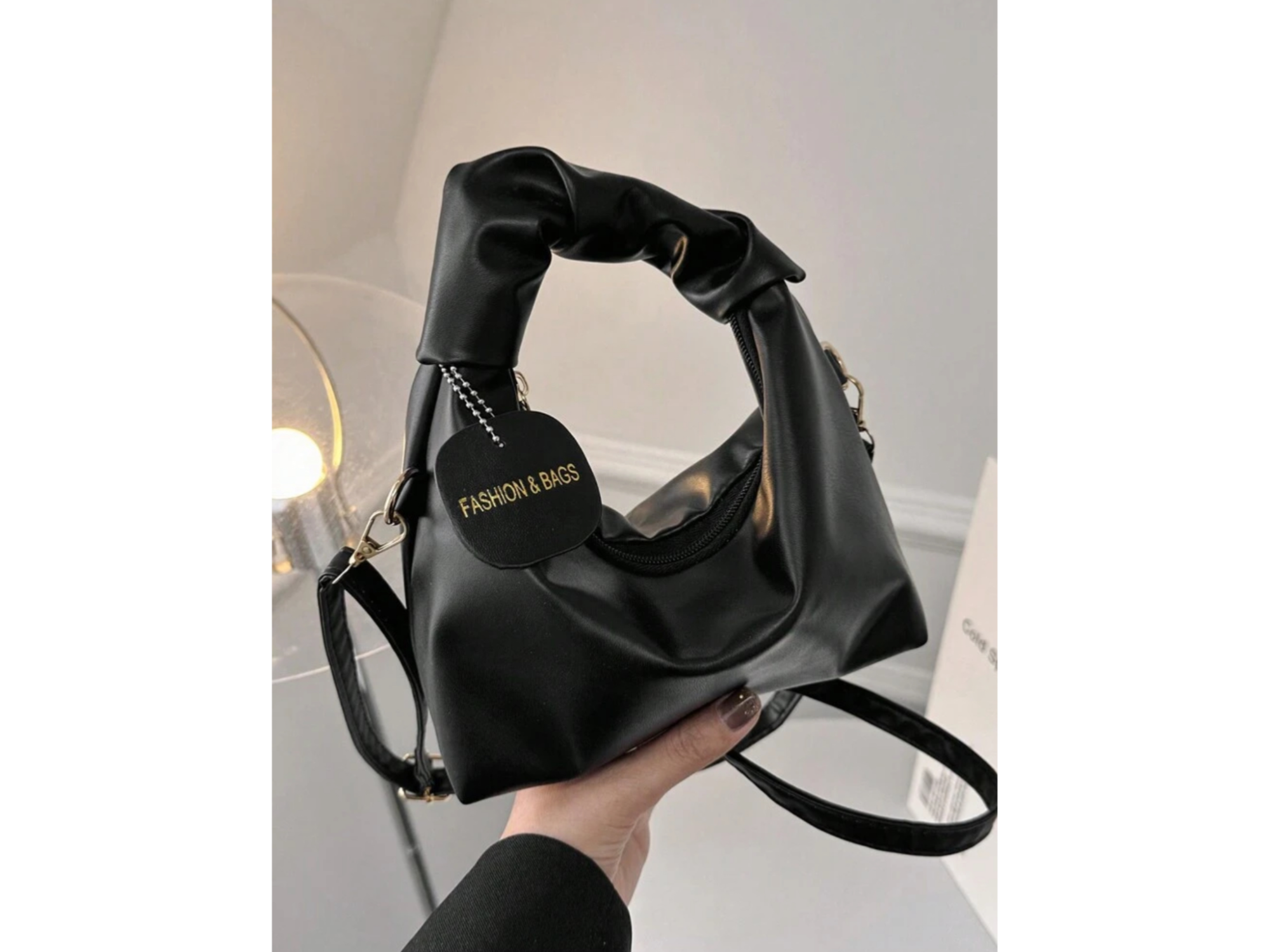 BOLSO PEQUEÑO DE MANO NEGRO