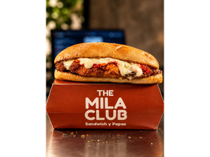 SANDWICH DE POLLO NAPOLITANO de CANDI