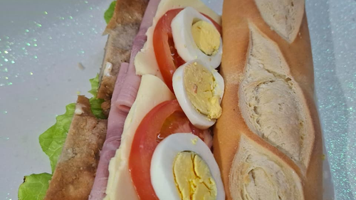 Sandwiches y otros bocados salados