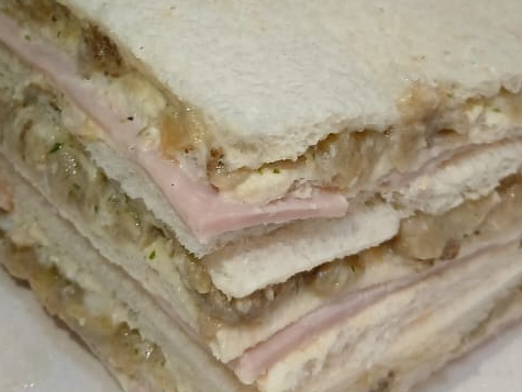 Jamón cocido y berengenas al escabeche