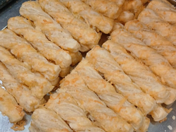 Palitos hojadrados de queso