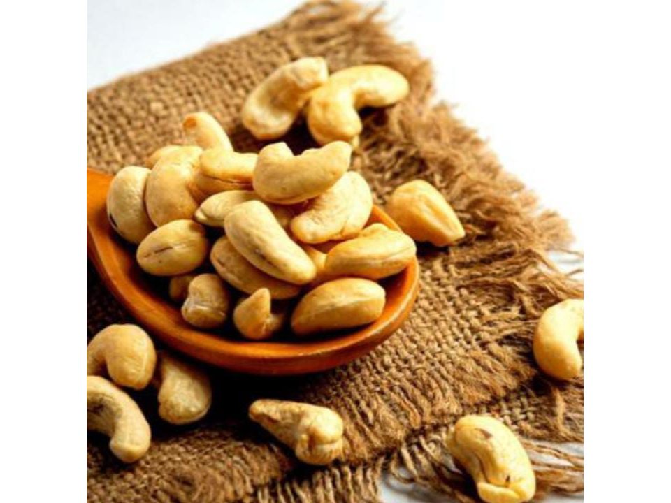 2003.00 CASTAÑAS DE CAJU