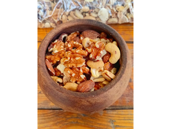 1003.01 MIX DE FRUTOS SECOS SIN PASAS