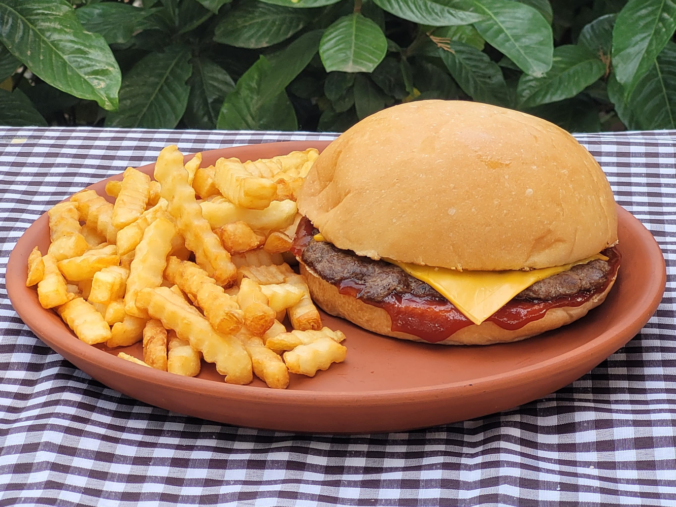Simple de Abeja Negra Delivery