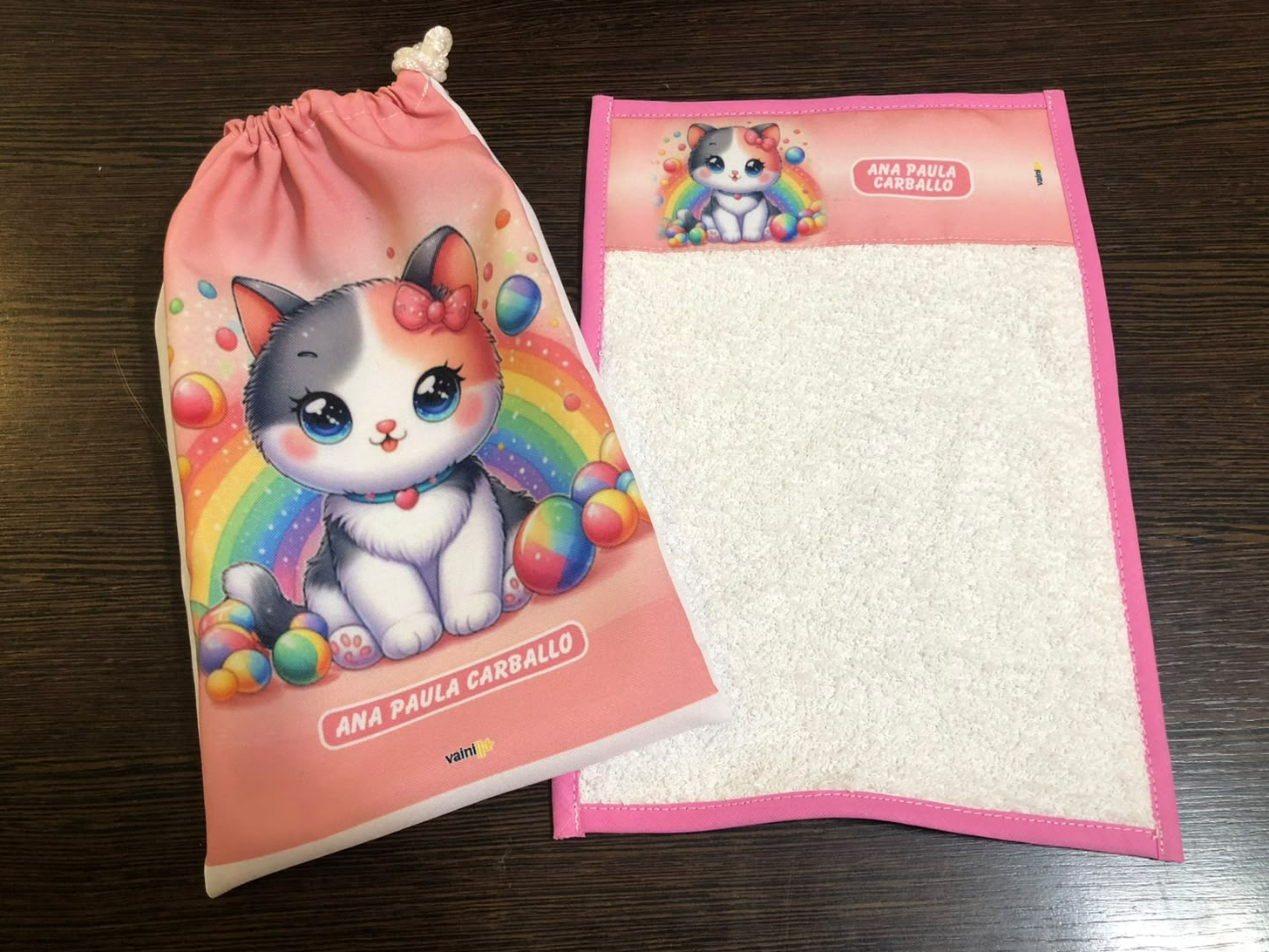 TOALLA + BOLSA HIGIENE