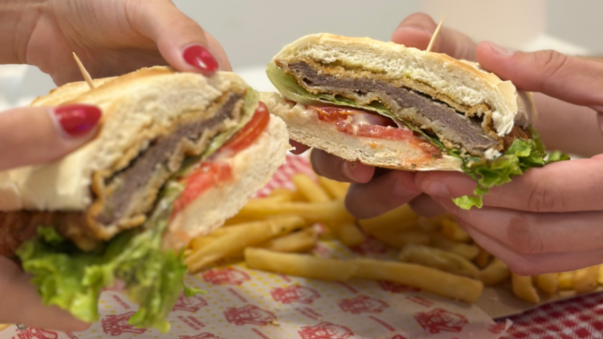 SANDWICH DE MILANESA