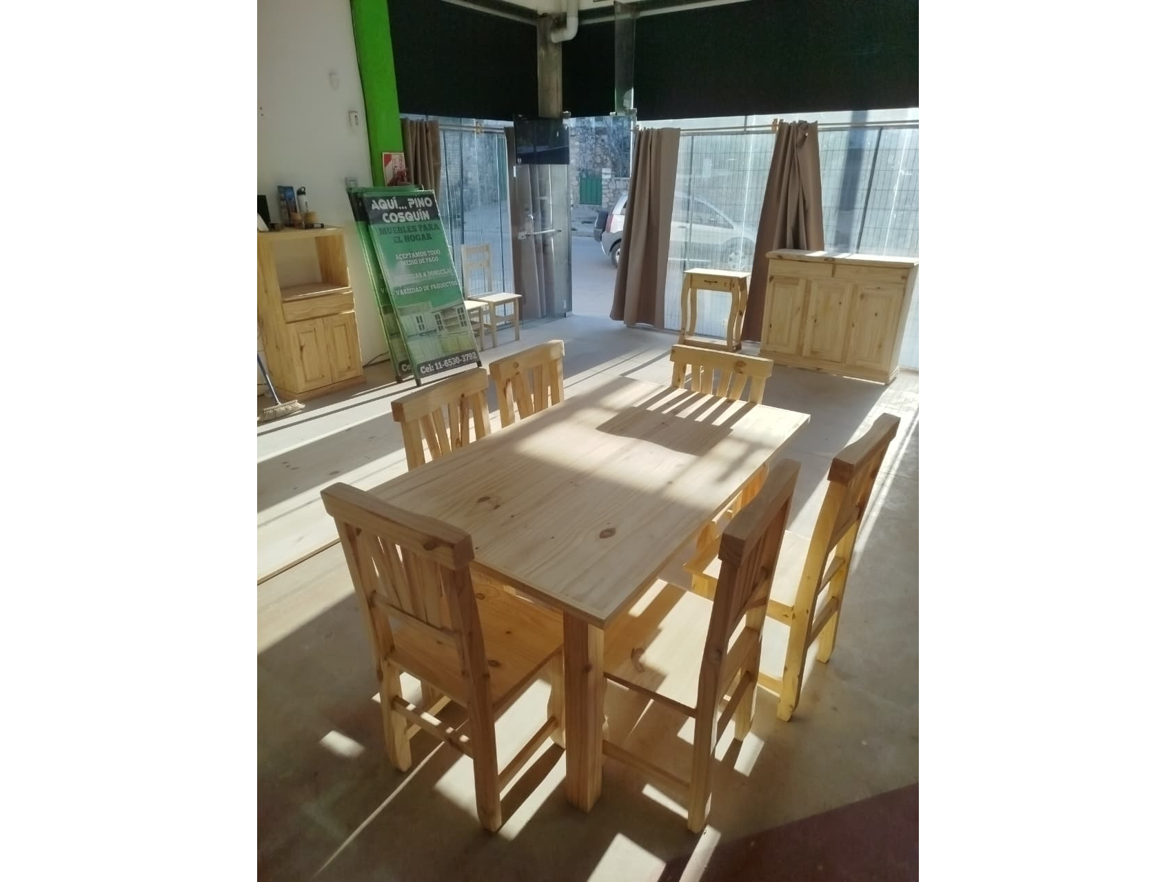 Mesa + Sillas
