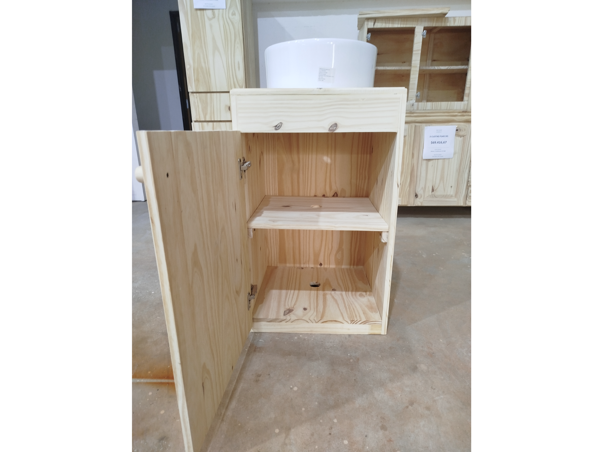 Vanitory 80 x 40 de Mueblería Aquí Pino Cosquín