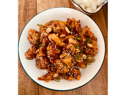 POLLO FRITO CON TTEOK GARLIC SOY SAUCE