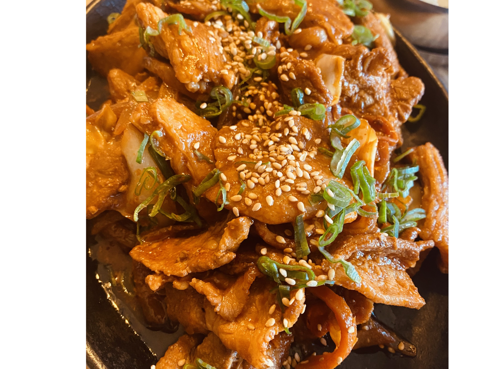 DWAEJIGOGI BOKKEUM 🌶️