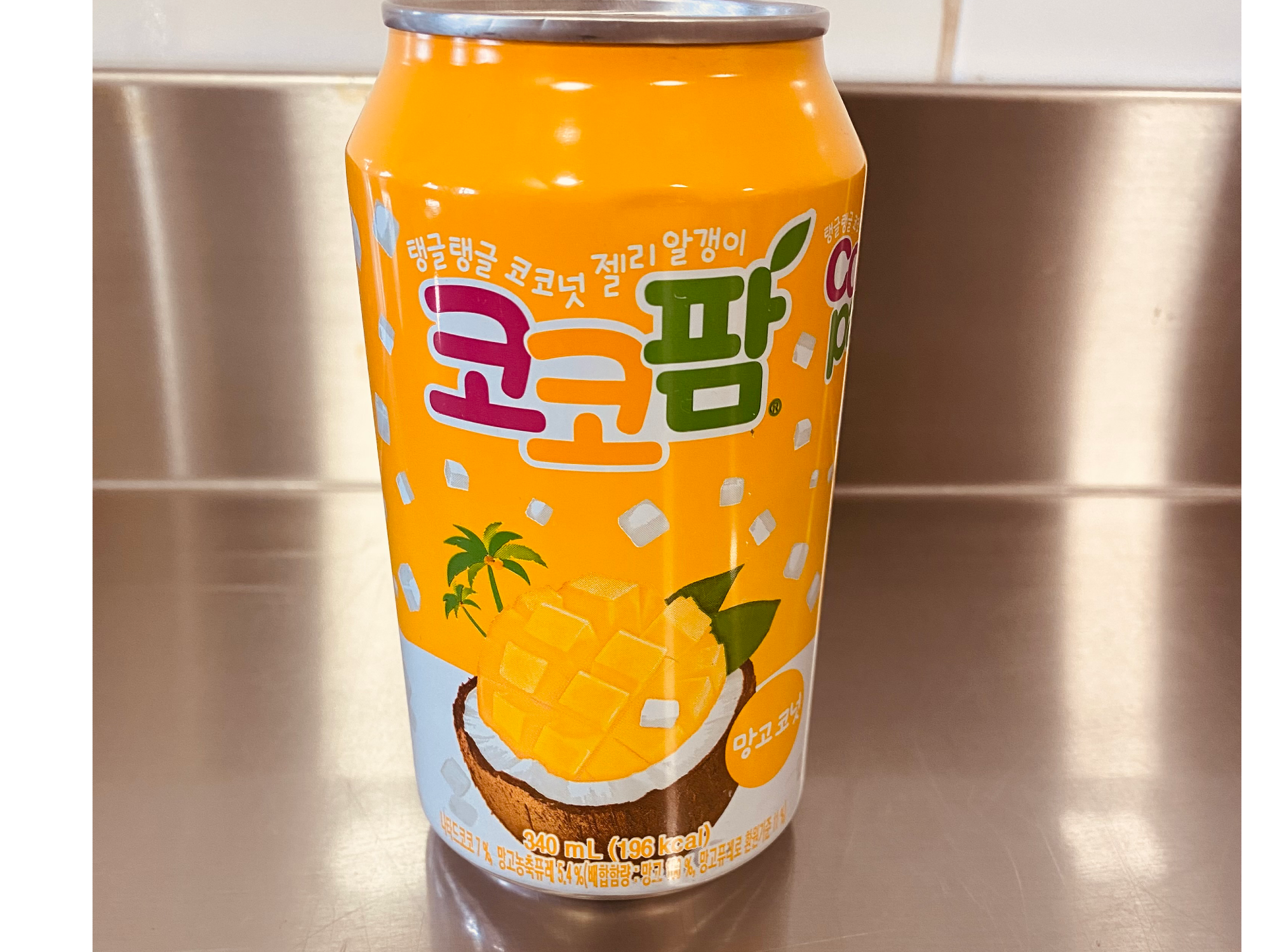 BEBIDA MANGO CON COCO