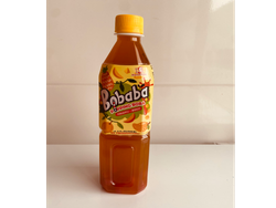 JUGÓ PIÑA CON BOBA MANGO