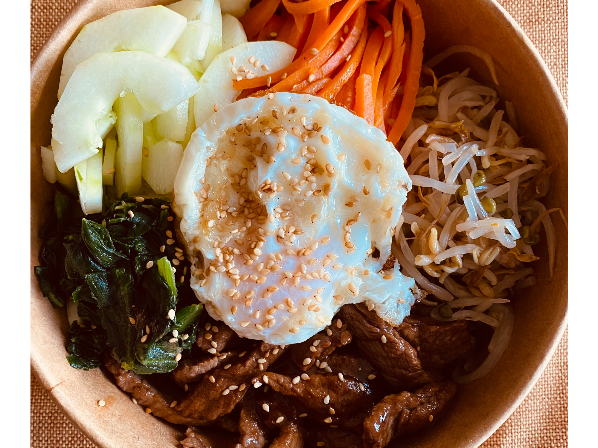 BIBIMBAP DE CARNE