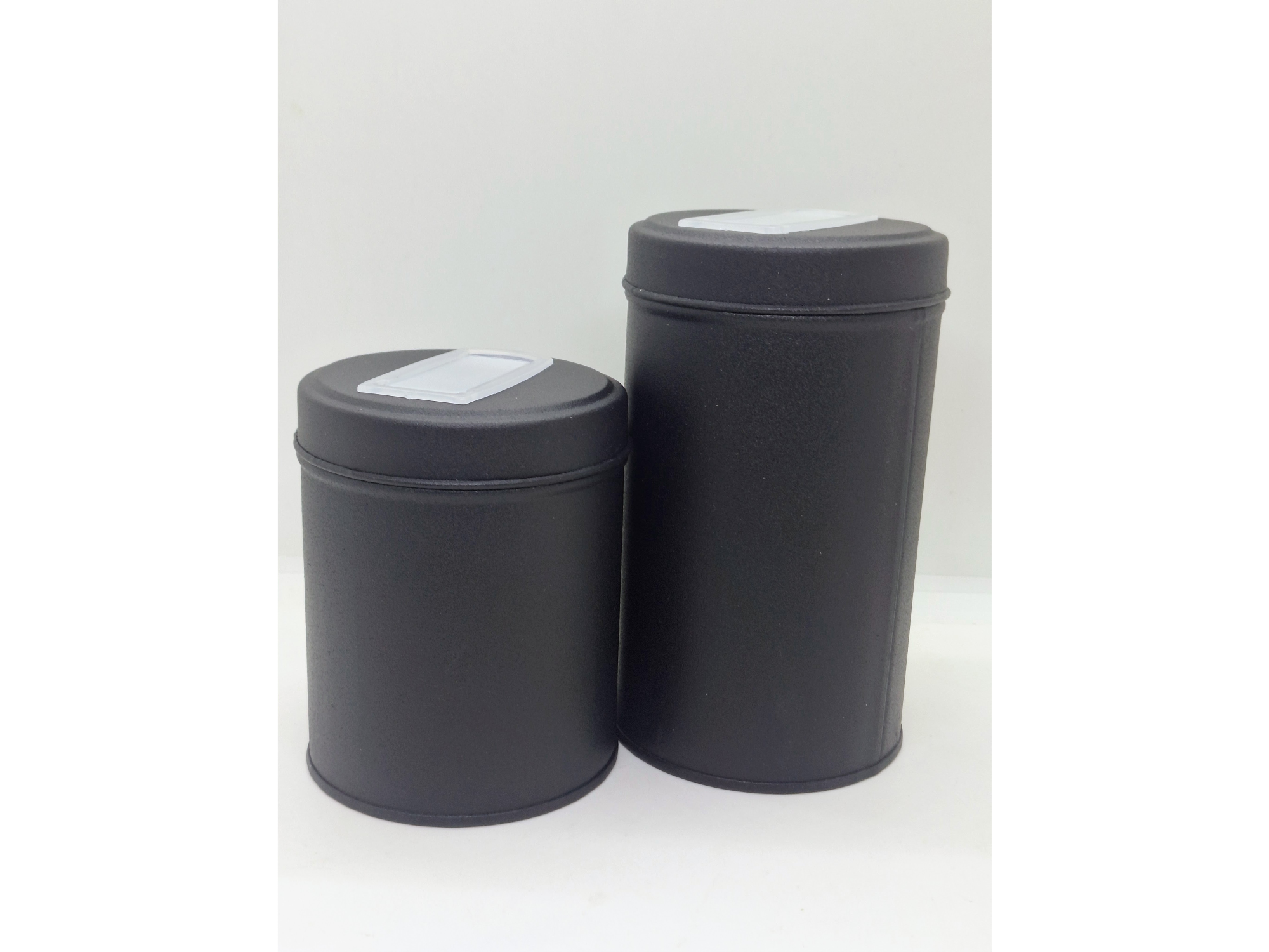 LATAS LISAS  NEGRO
