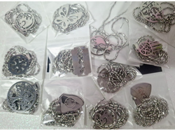 CADENITA CON DIJE xUNIDAD