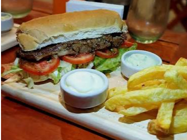 SANDWICH DE MATAMBRE