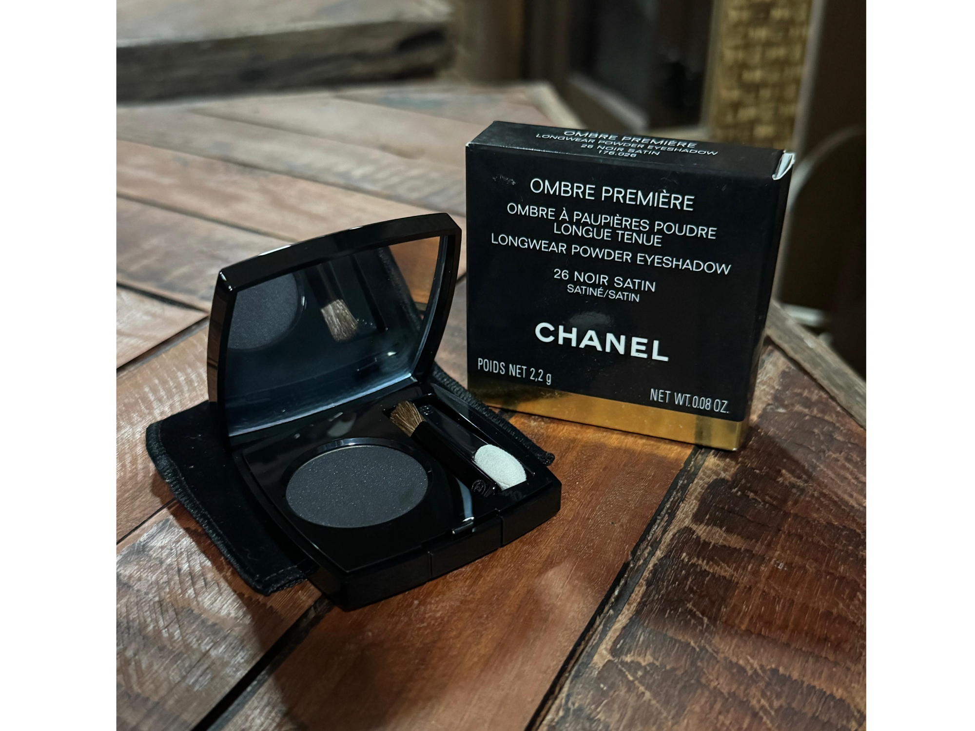 Ombre Première Longwear Powder Eyeshadow (26 Noir Satin)