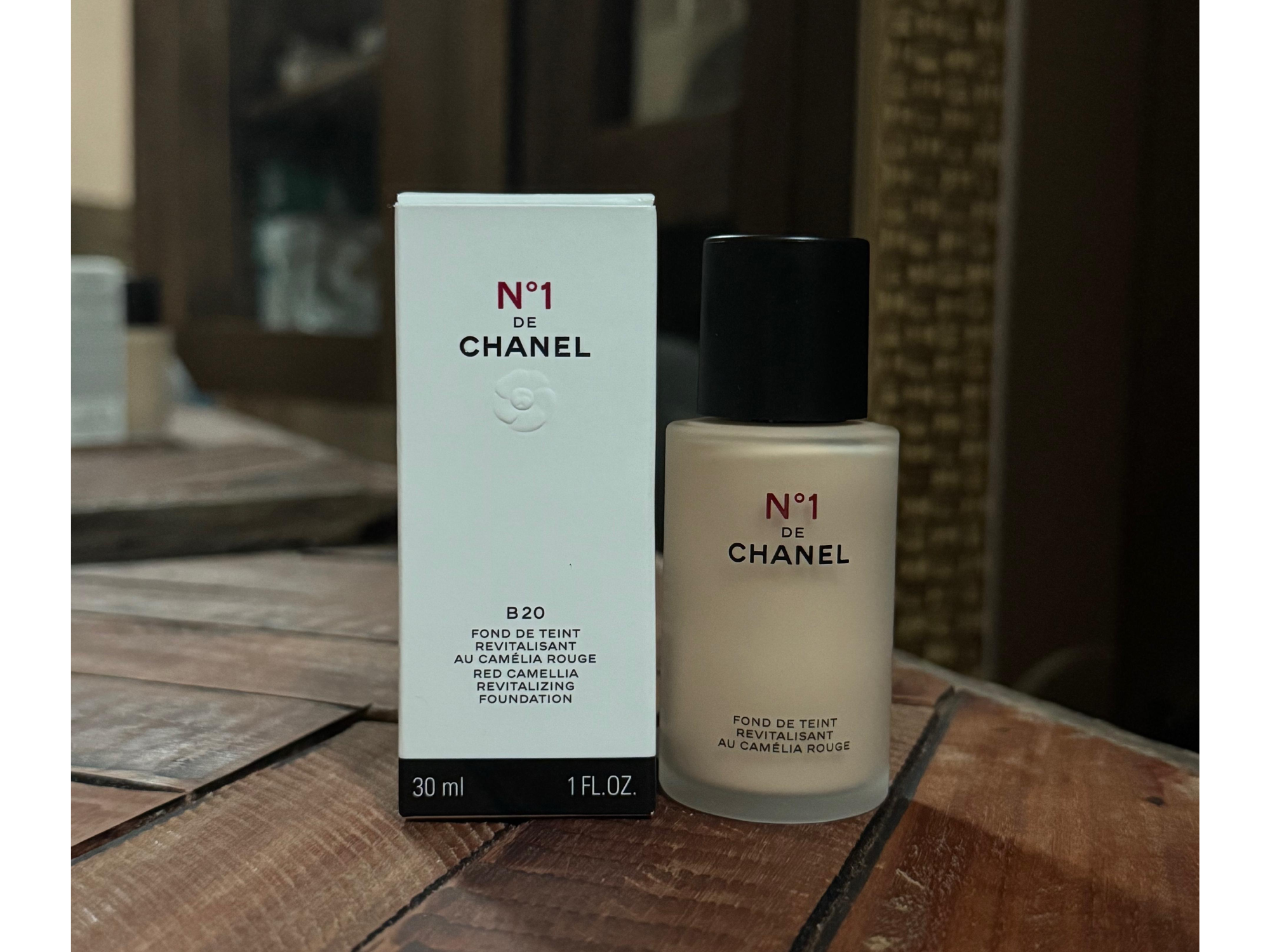 N°1 Revitalizing Foundation (B20)