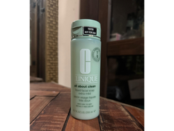 Jabón Facial Líquido Extra Suave para Pieles Secas 200ml