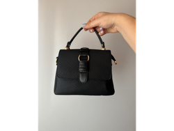 Cartera color negro