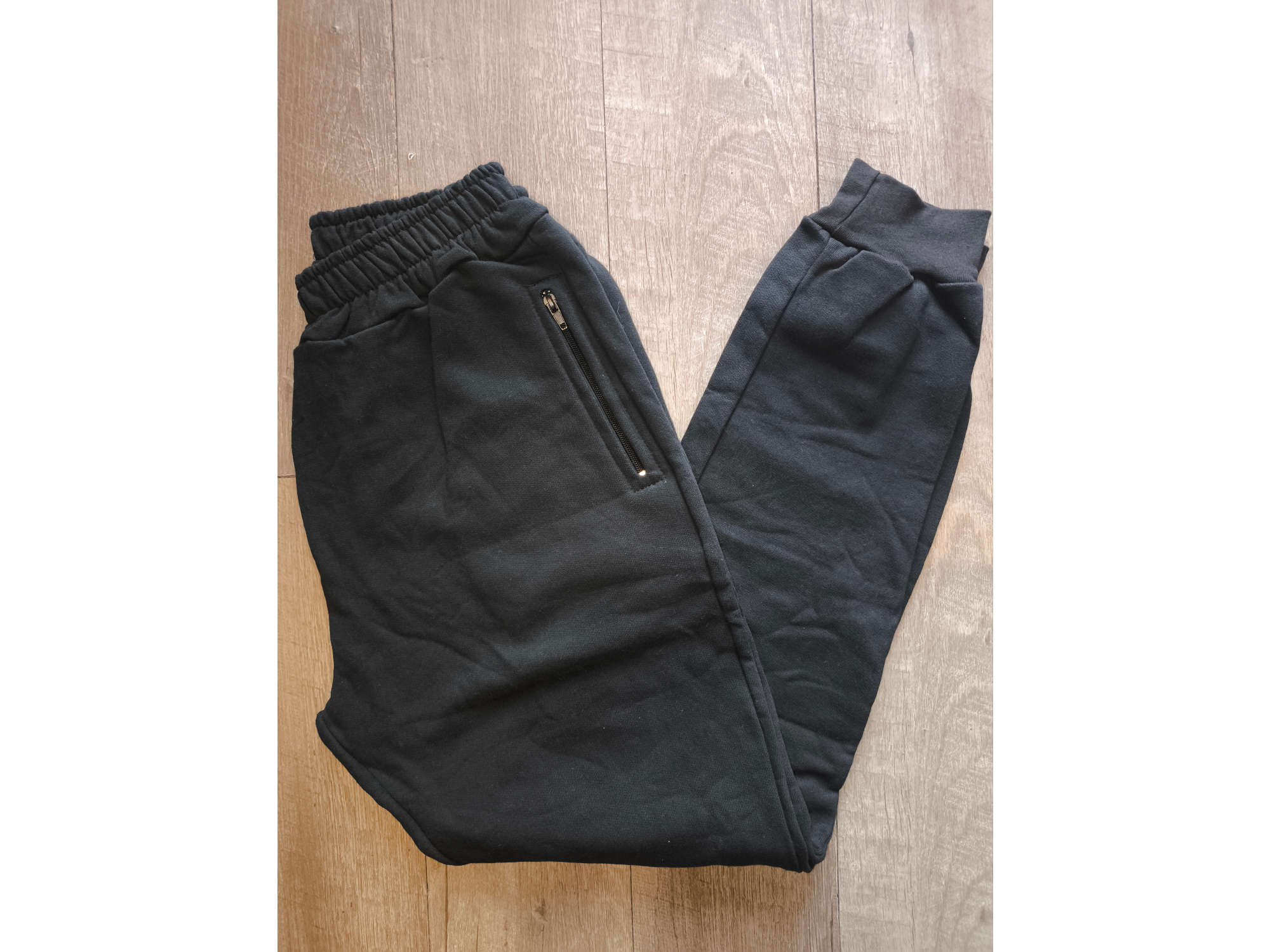 Jogging Frizado Negro