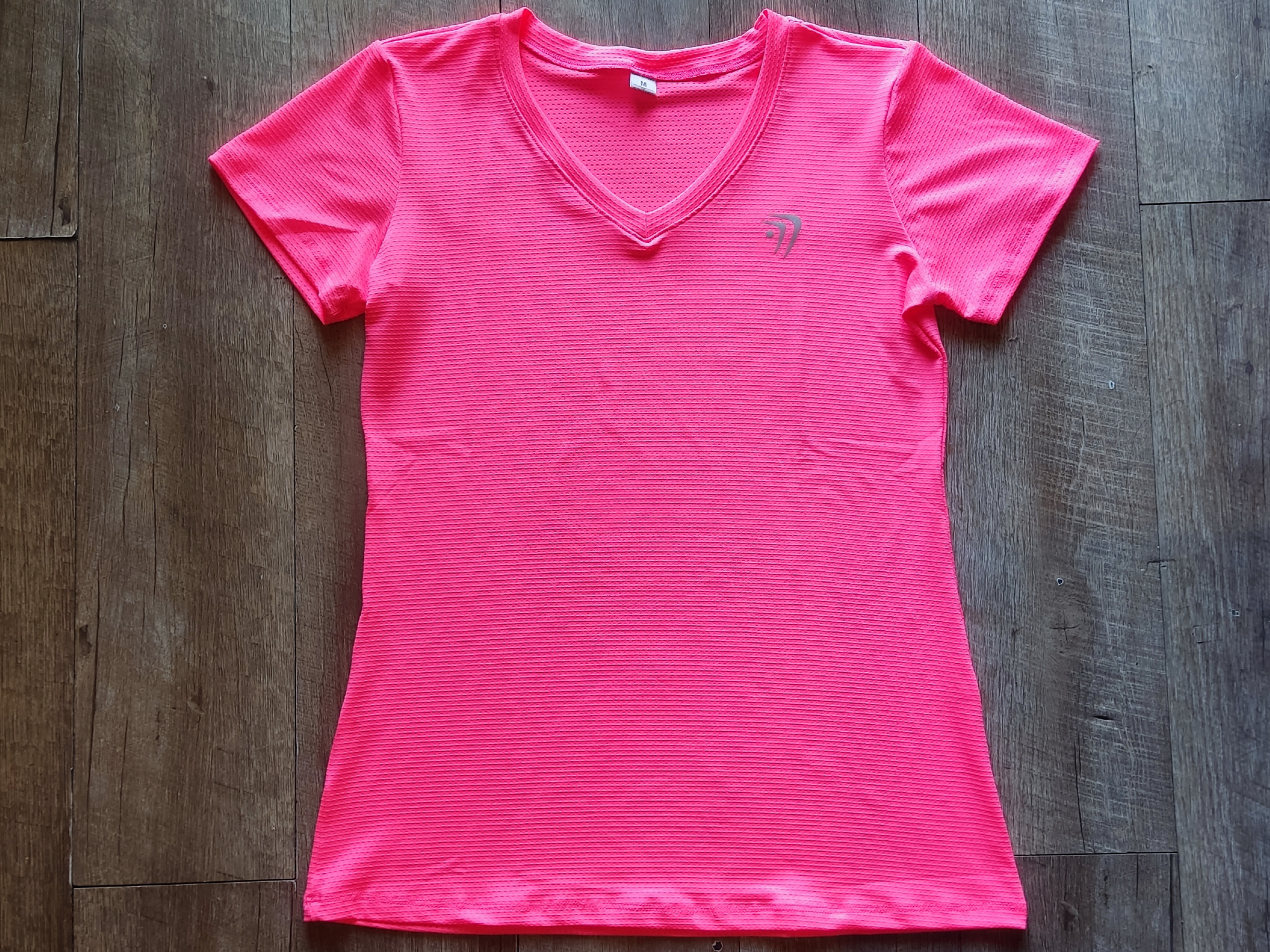 Remera Amplia Dry Fit Rosa Flúor