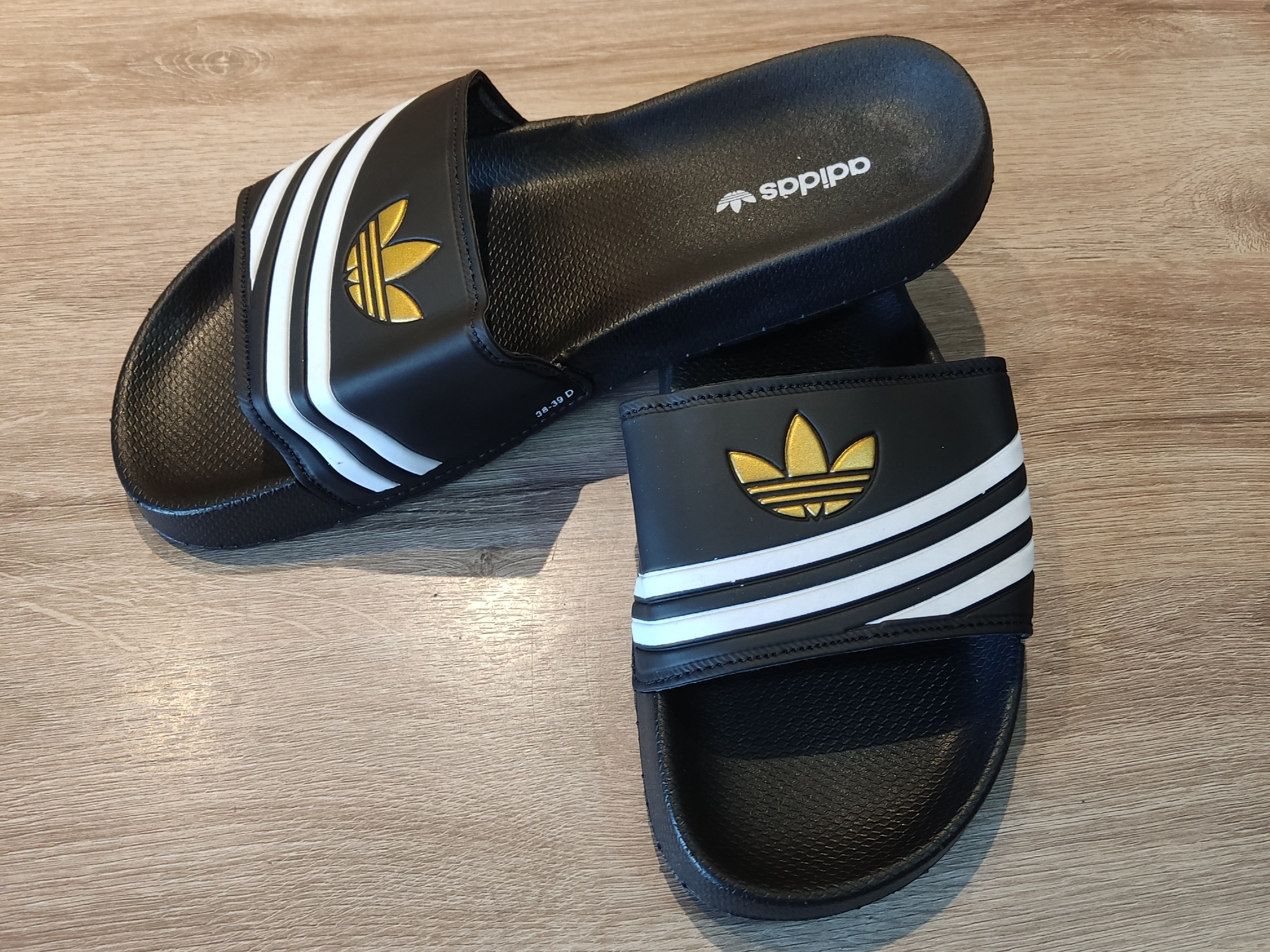 Adidas Negras