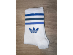 Adidas lineas tono azul