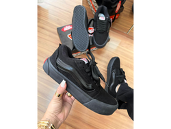 Vans KNU Skool - Preto/Preto