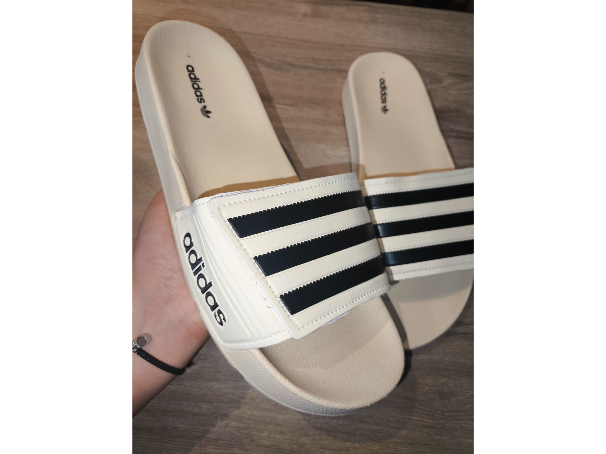 Adidas Adilette