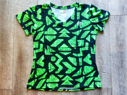 Remera combinada Verde/ Negra