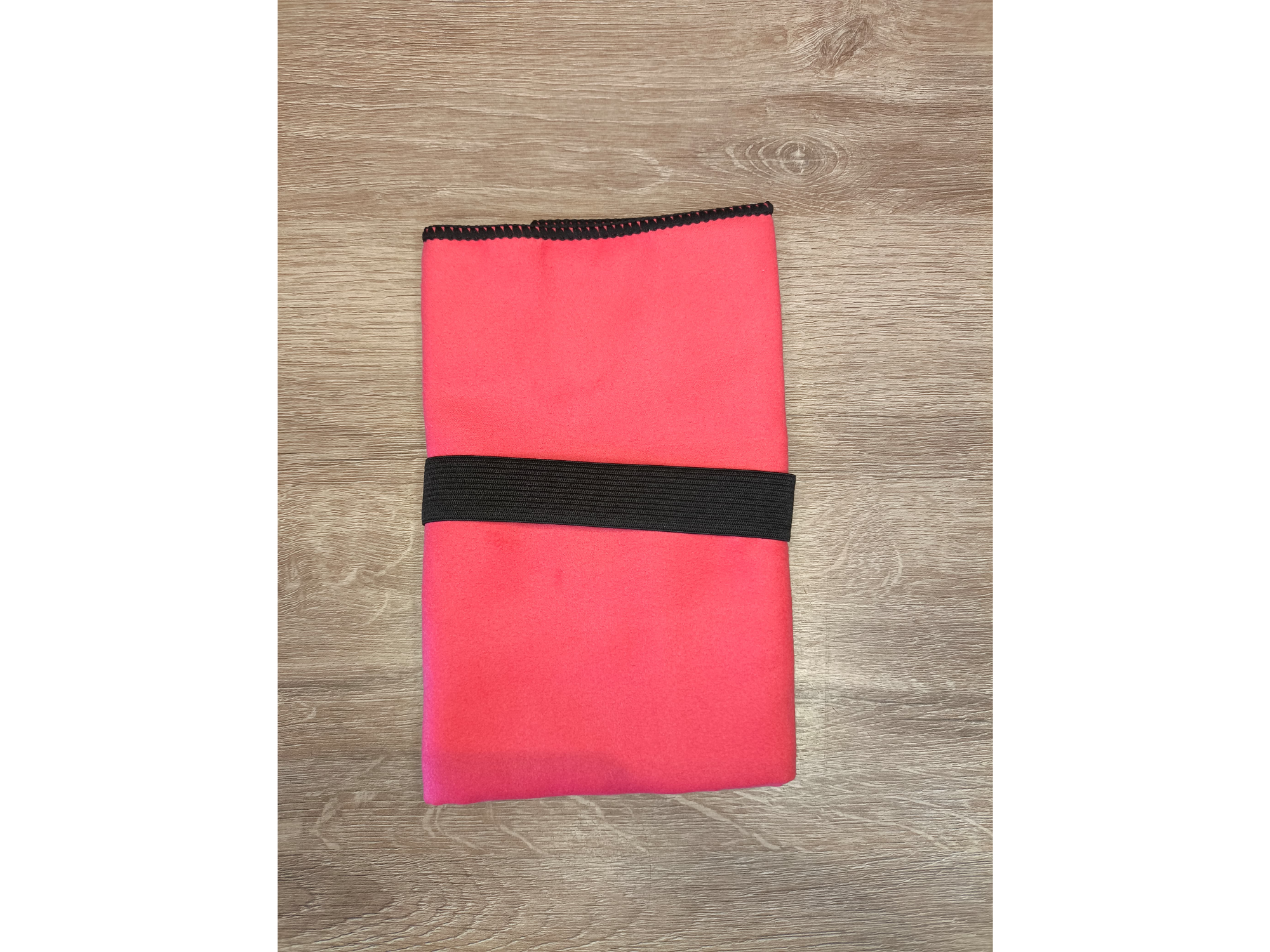 Microfibra fucsia con negro