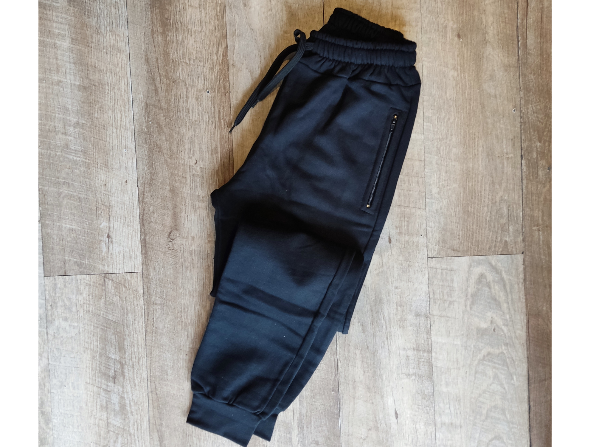 Jogging Frizado Negro