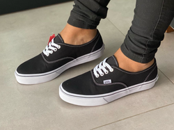 Vans Authentic - Negras